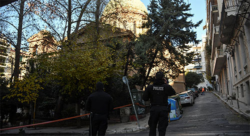 Una explosión en el centro de Atenas hiere a dos personas